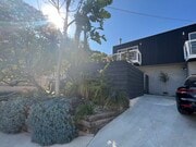 Photo - 6121 Glen Holly St House