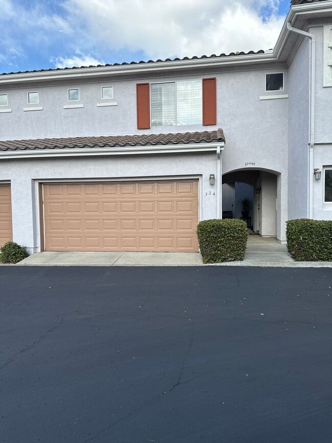 Photo - SCRIPTS RANCH-FULLY REMODELED 2 BED, 2.5 BATH - AVAILABLE NOW! Unit #3