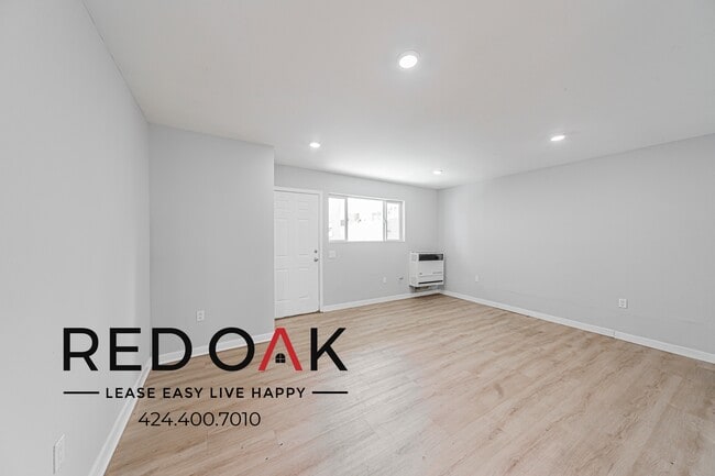 Photo - 923 W 75th St Unit 931 3/4