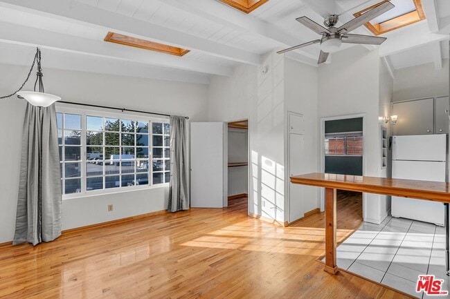 Building Photo - 313 Mildred Ave Unit 15