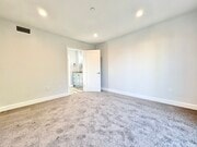 Photo - 6032 Romaine St Apartment Unit 4