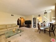 Photo - 933 Hilgard Ave Unit 301