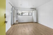 UNIT 9 available on 8/25/25 - 1949 Park Grove Ave.