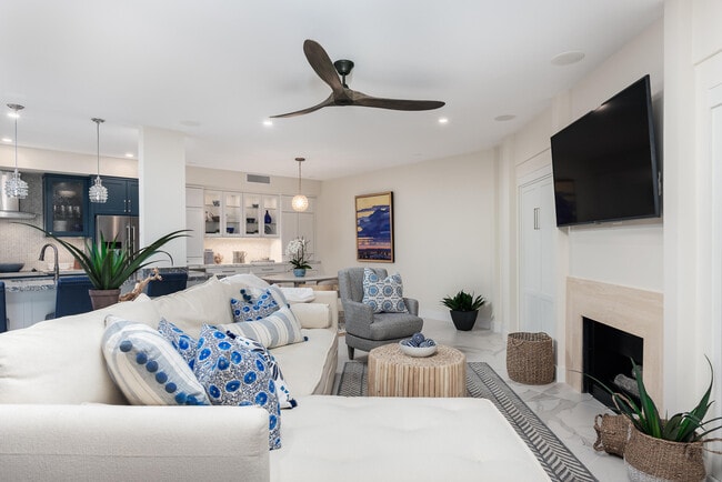 Photo - 900 Island Dr Unit 405