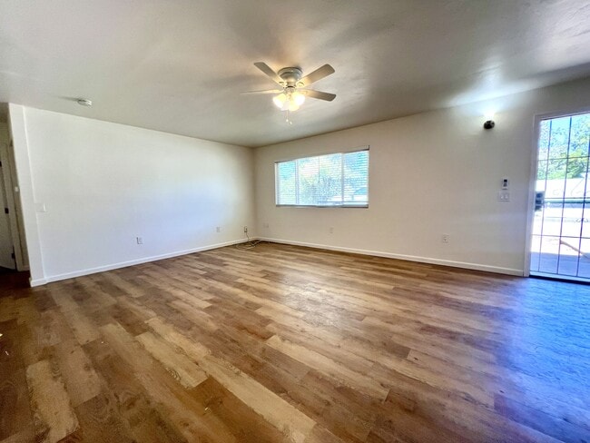 Photo - 1538 Sams Hill Rd