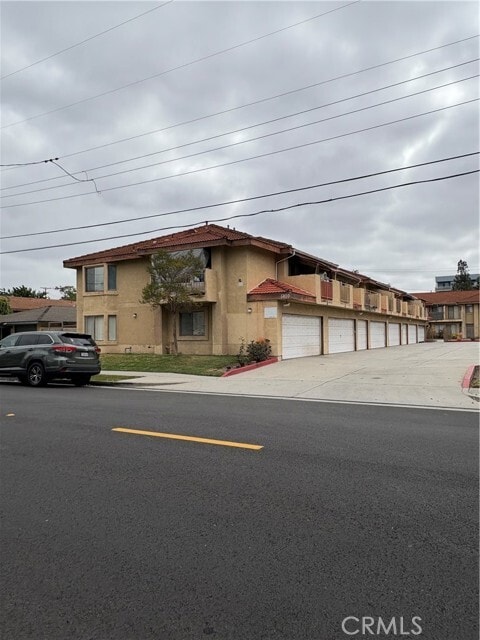 Building Photo - 5800 Fullerton Ave Unit 10 Rental