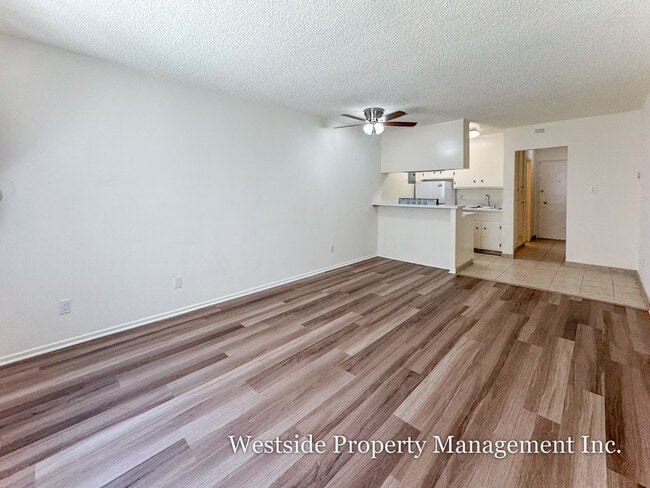 Photo - 11360 Iowa Ave