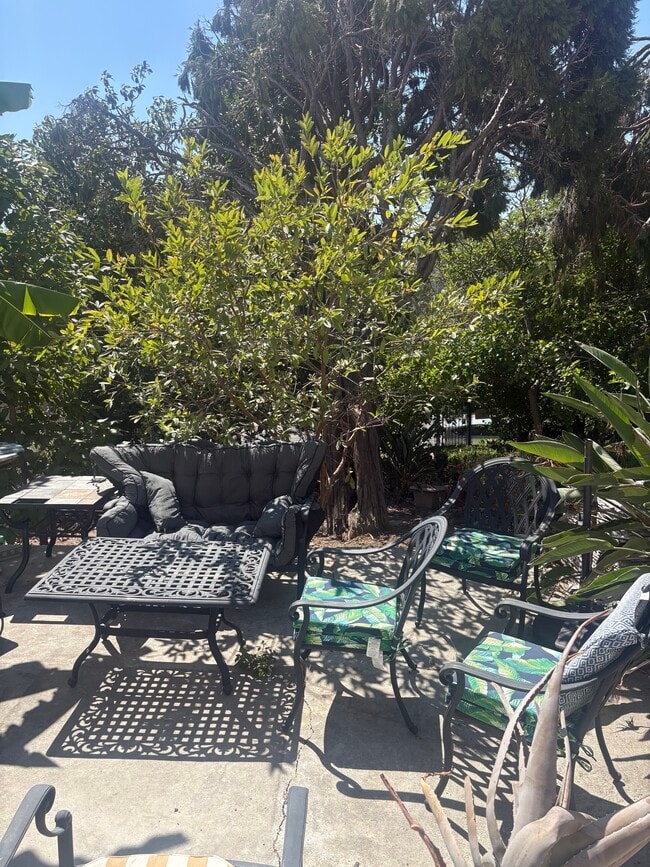 Photo - 434 N Lake St