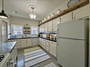 Photo - 145 N Sycamore Ave