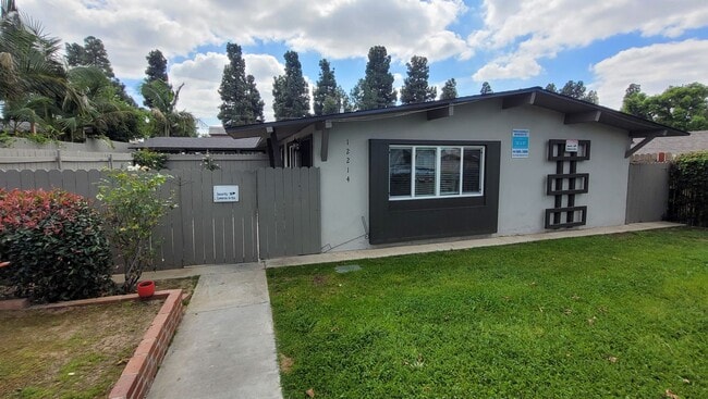 Photo - p12216 Unit 12214