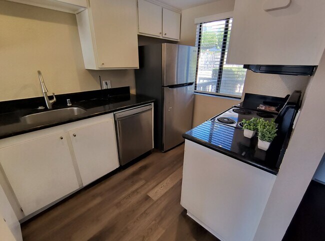 Photo - La Costa Casa Grande - Condo w/ Dual Maste...