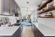 Photo - 10963 Lindblade St