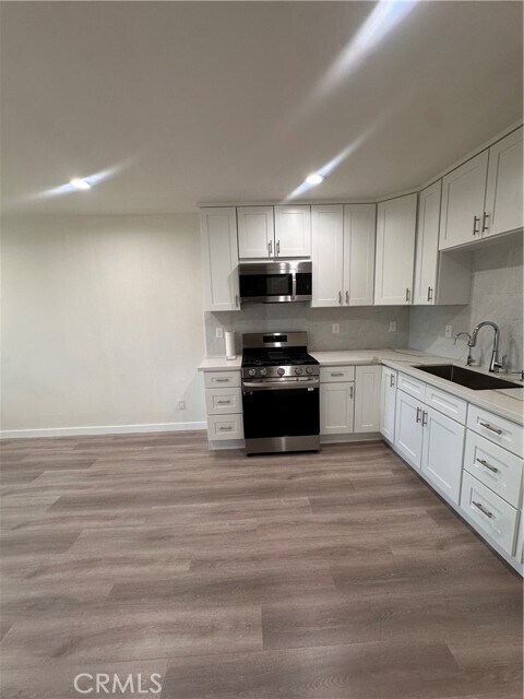 Photo - 19115 Ludlow St