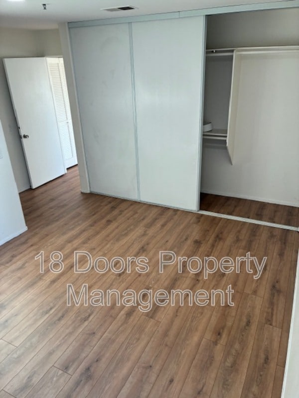 Building Photo - 5726 La Jolla Blvd Unit 207 - 207