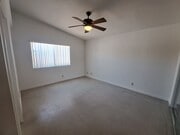 Photo - 4 bedroom!! Close to town, shopping and sc... House
