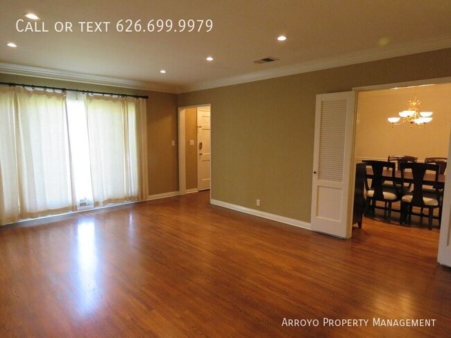 Photo - 1212 N Story Pl