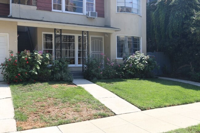 7114RamsgateAve - 7114RamsgateAve Apartment Unit 7114