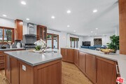 Photo - 10734 Lindbrook Dr