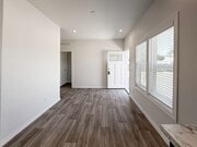 Photo - ~ AVAILABLE NOW ~ DUPLEX (LEFT)