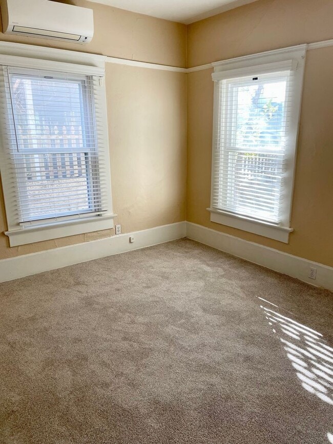 Photo - 3RD AVE. Unit #1