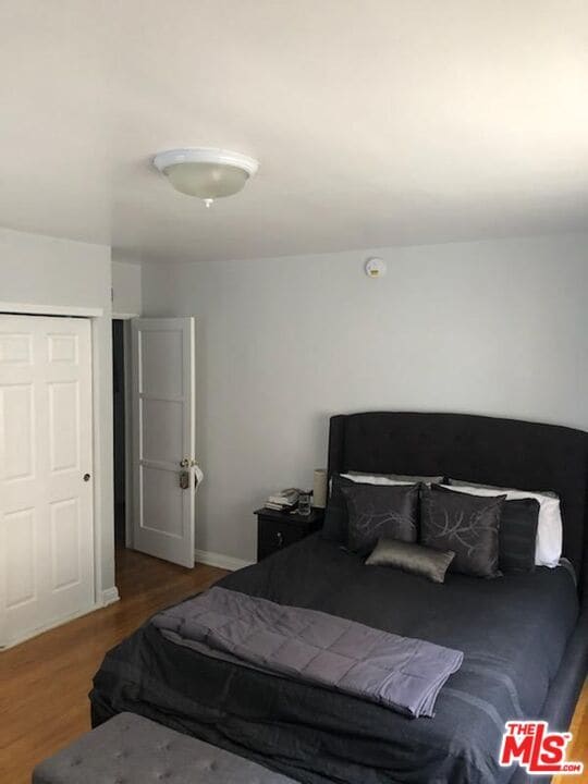 Photo - 127 N Clark Dr