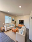Photo - 1101 W Oak Ave
