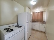 Photo - 5165-5165 1/2 Santa Monica Blvd Unit 5165 1/2  B