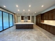 Photo - 101 Interstellar