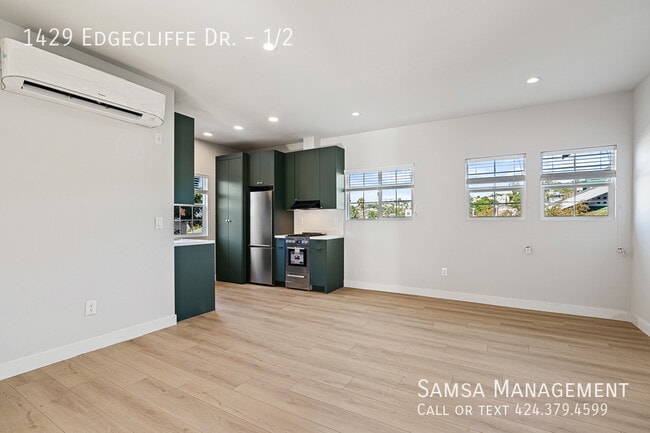 Photo - 1429 Edgecliffe Dr Unit 1/2