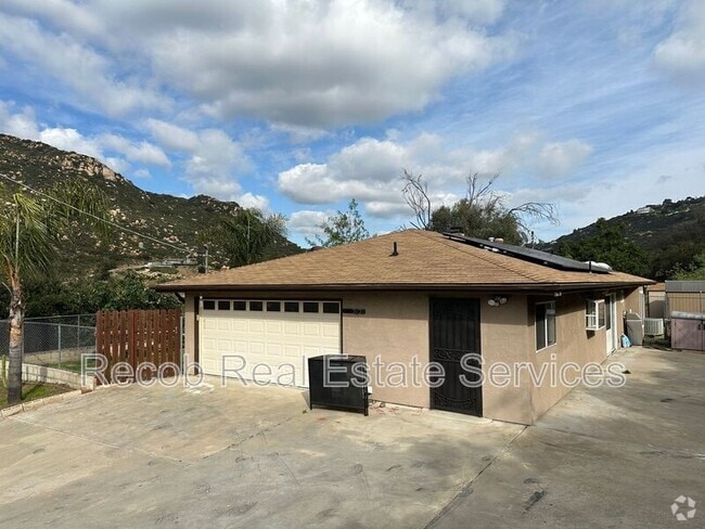 Building Photo - 2027 Old Bend Rd Rental