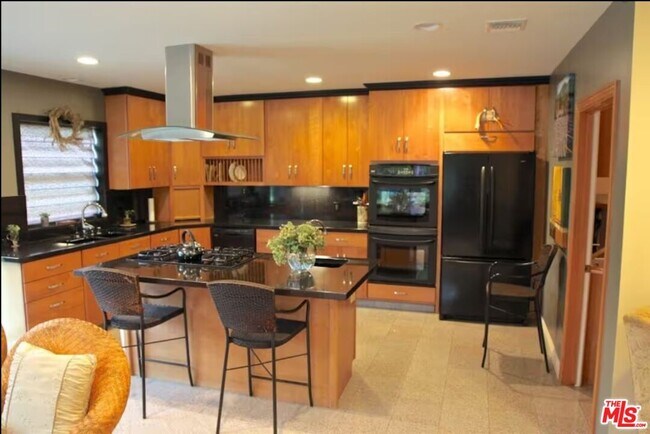 Photo - 4930 Garden Grove Ave