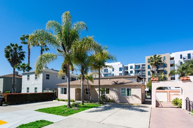 4540-4544 Ohio Street - 4540-4544 Ohio Street Apartment Unit 4544 #2