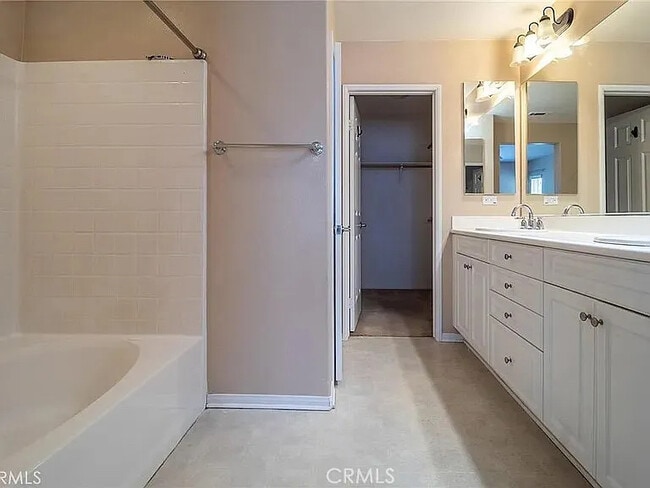 Photo - 14571 Longwood Ave