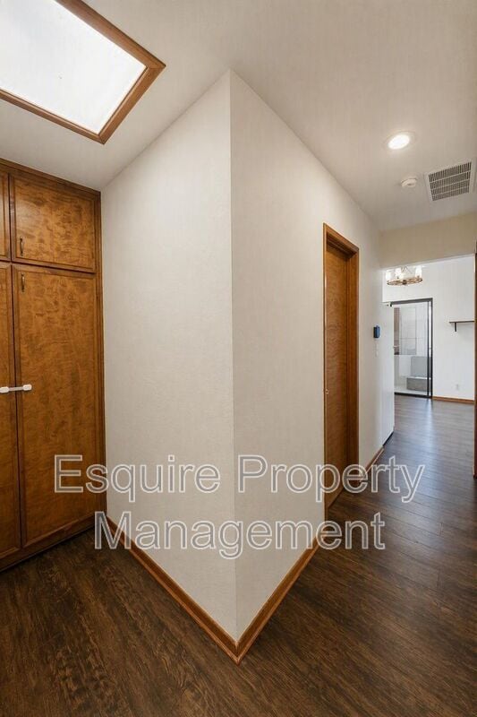 Photo - 4290 Aspen Ln Unit #B