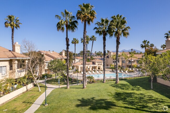 Photo - Del Prado Apartments