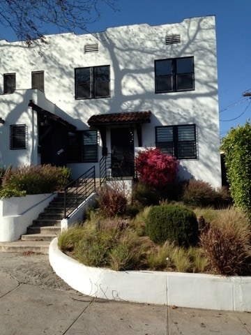 Building Photo - 1113 Mohawk st. Unit 1113.5