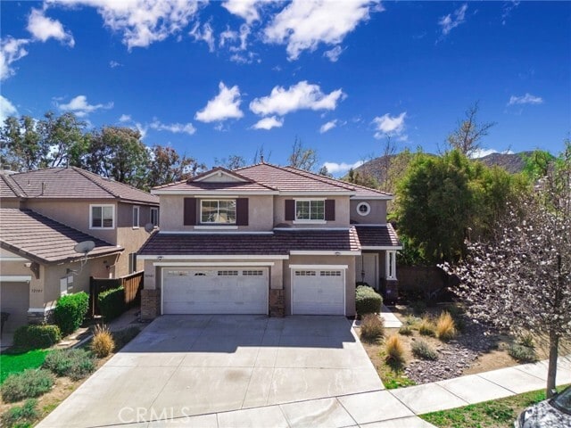 Photo - 32501 Sprucewood Way House