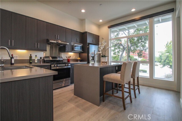 Photo - 15 S Chapel Ave