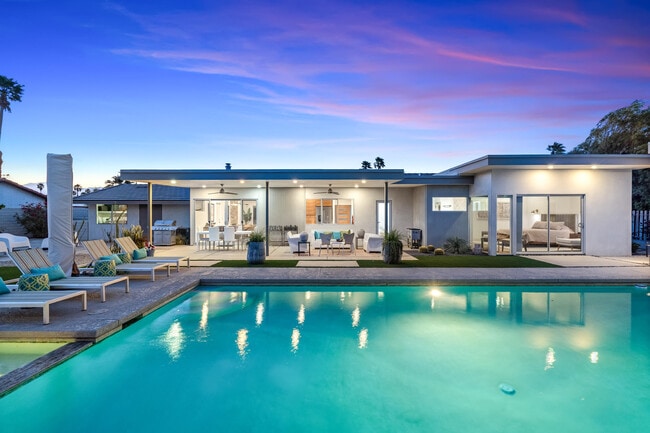 Photo - 2413 E El Alameda