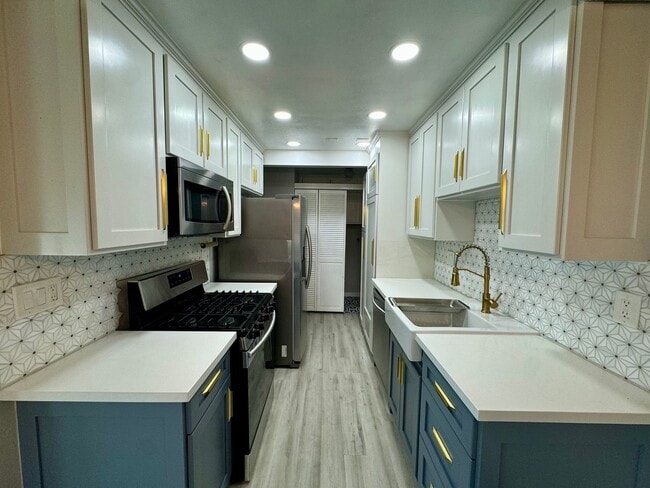 Photo - Beautifully Remodeled Home with Private Patio in Ontario