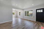 Photo - 713 W 118th St House