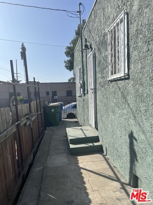 Photo - 4348 Lima St