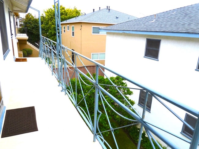 Balcony View - 7073 1/2 W Manchester Ave Unit 7073