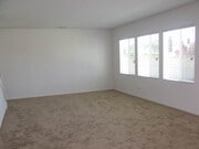 Photo - Echo Point Single Family Home for Rent in Saugus on Christopher Lane!