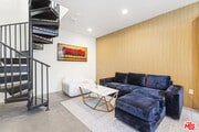 Photo - 802 N Harper Ave