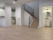 Photo - 1212 N Gower St