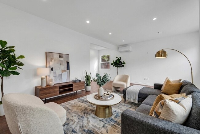 Photo - 4078 Alla Rd