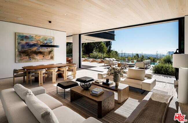 Photo - 1210 Laurel Way