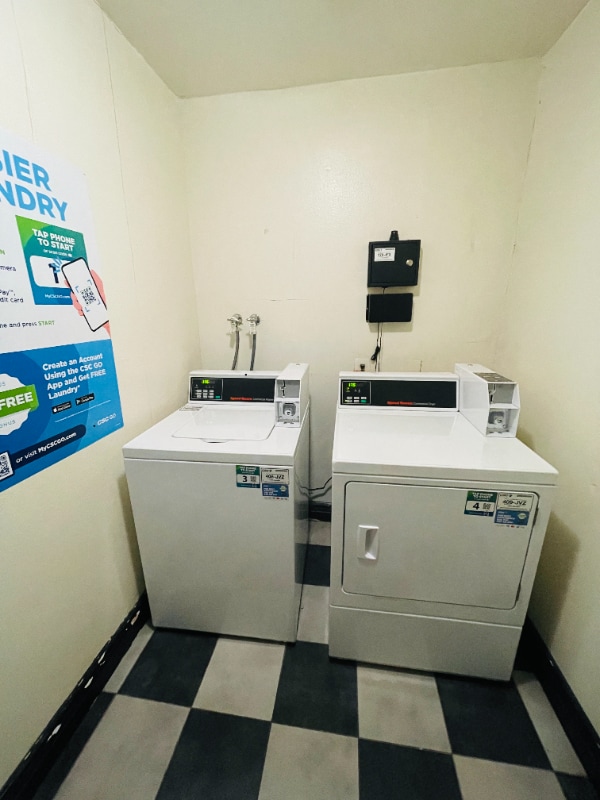 Photo - 7044 Hawthorn Ave Unit 110