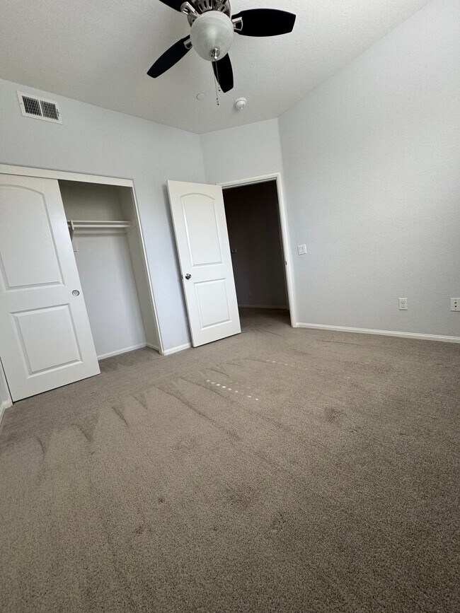 Photo - 1460 Mockingbird Ct